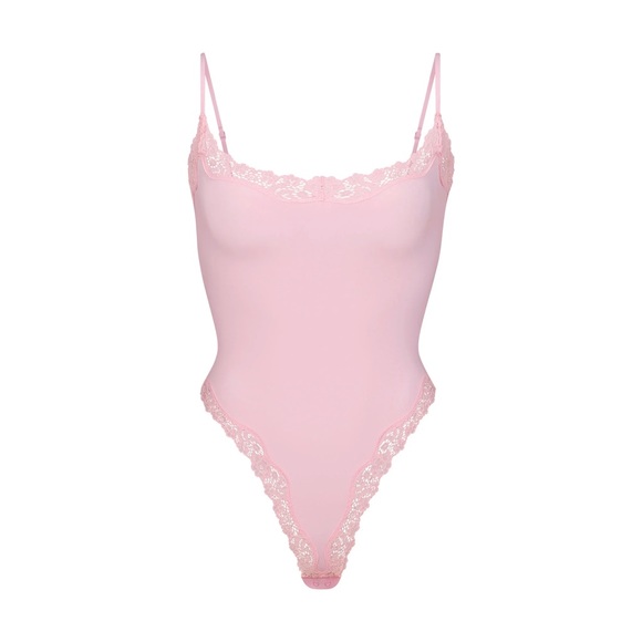 SKIMS Tops - Skims Fits Everybody Lace Cami Bodysuit - 3X